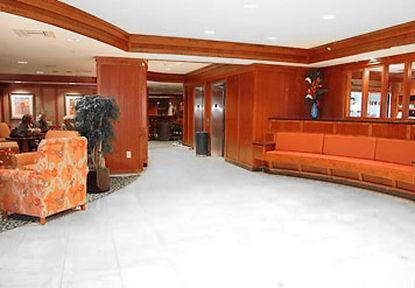 Hotel Courtyard By Marriott Vanderbilt West End 3*