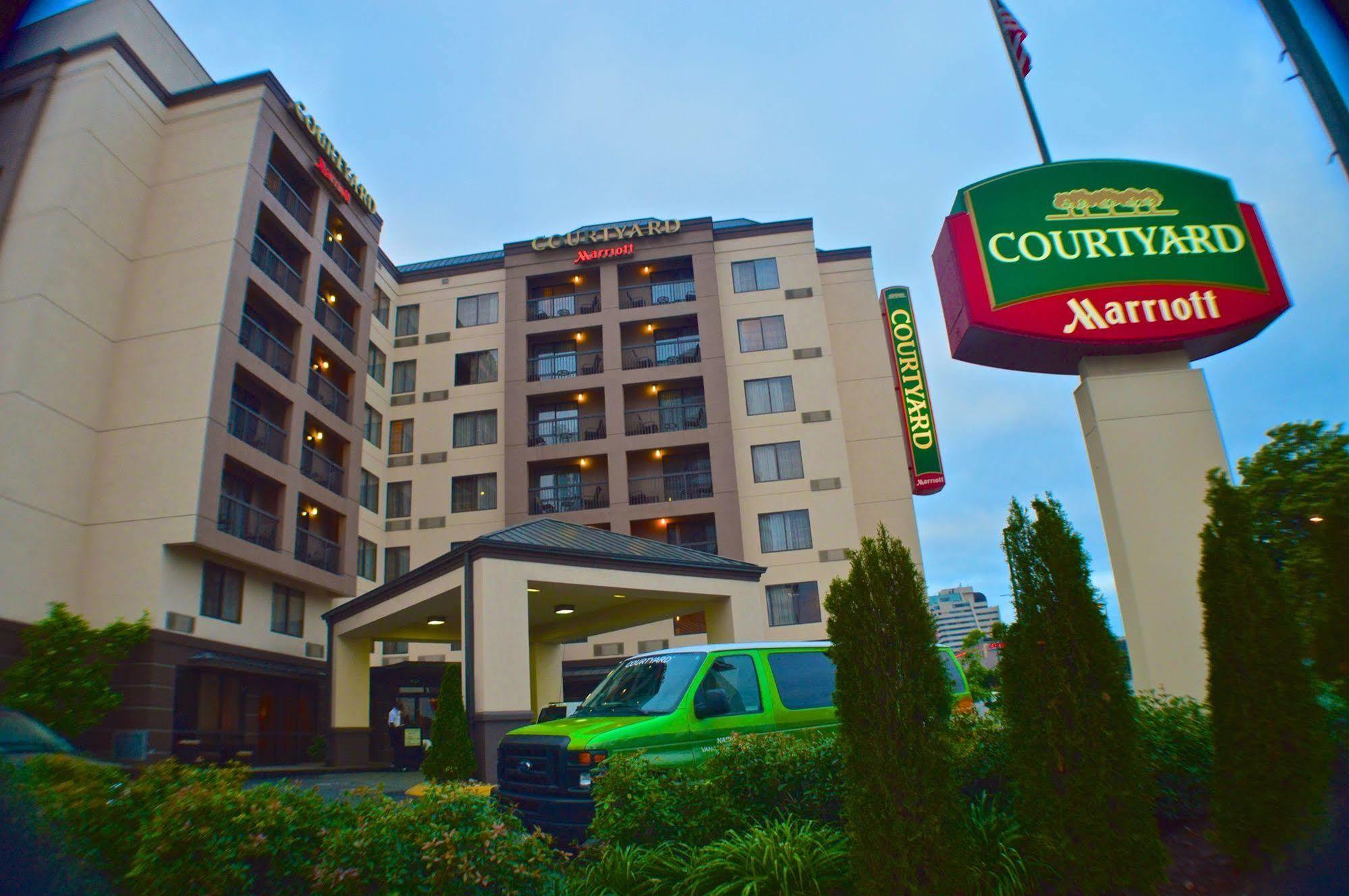 Courtyard By Marriott Vanderbilt West End Nashville