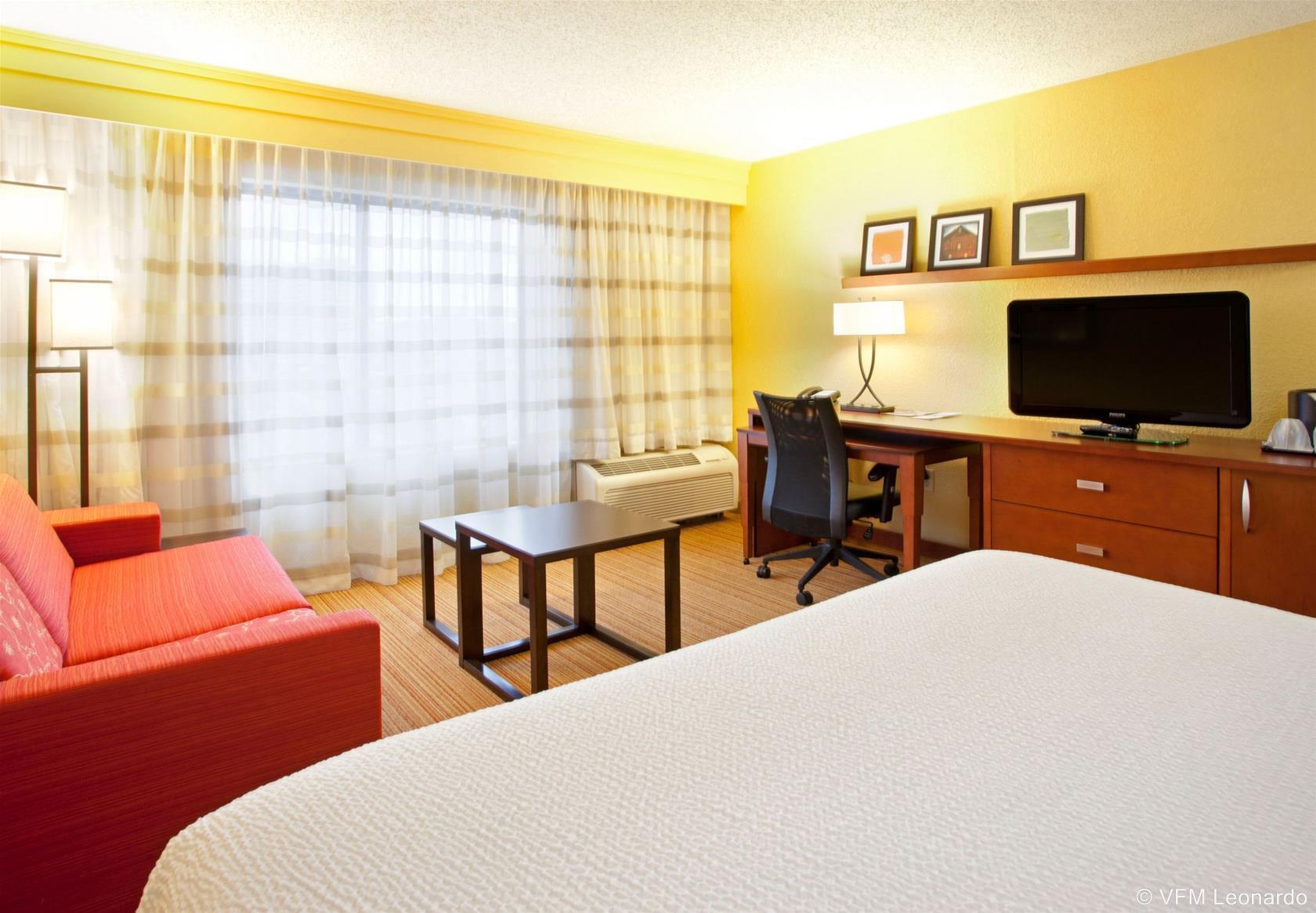 Courtyard By Marriott Vanderbilt West End 3*