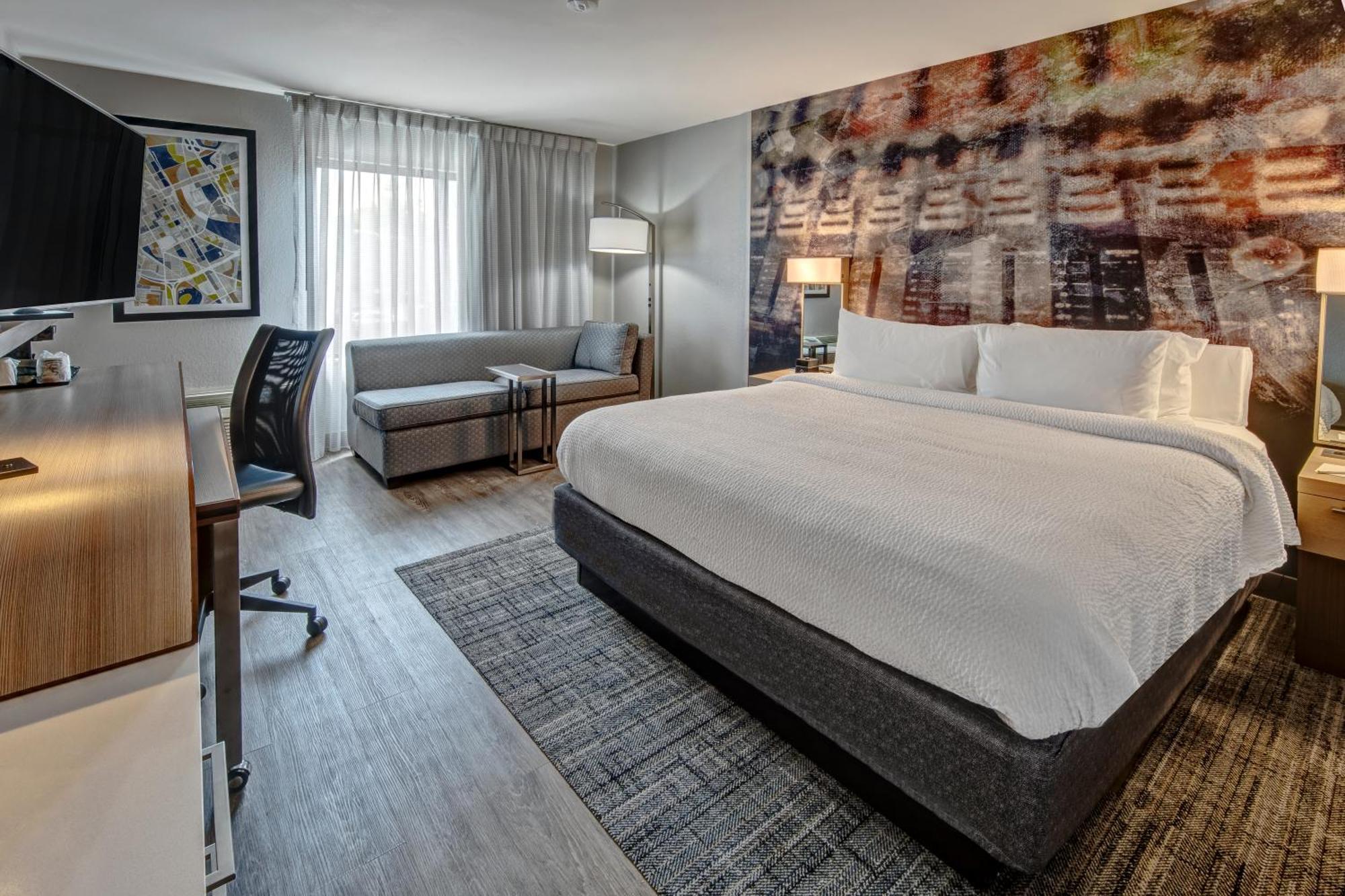 Courtyard By Marriott Vanderbilt West End Nashville